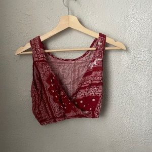 Red patterned crop